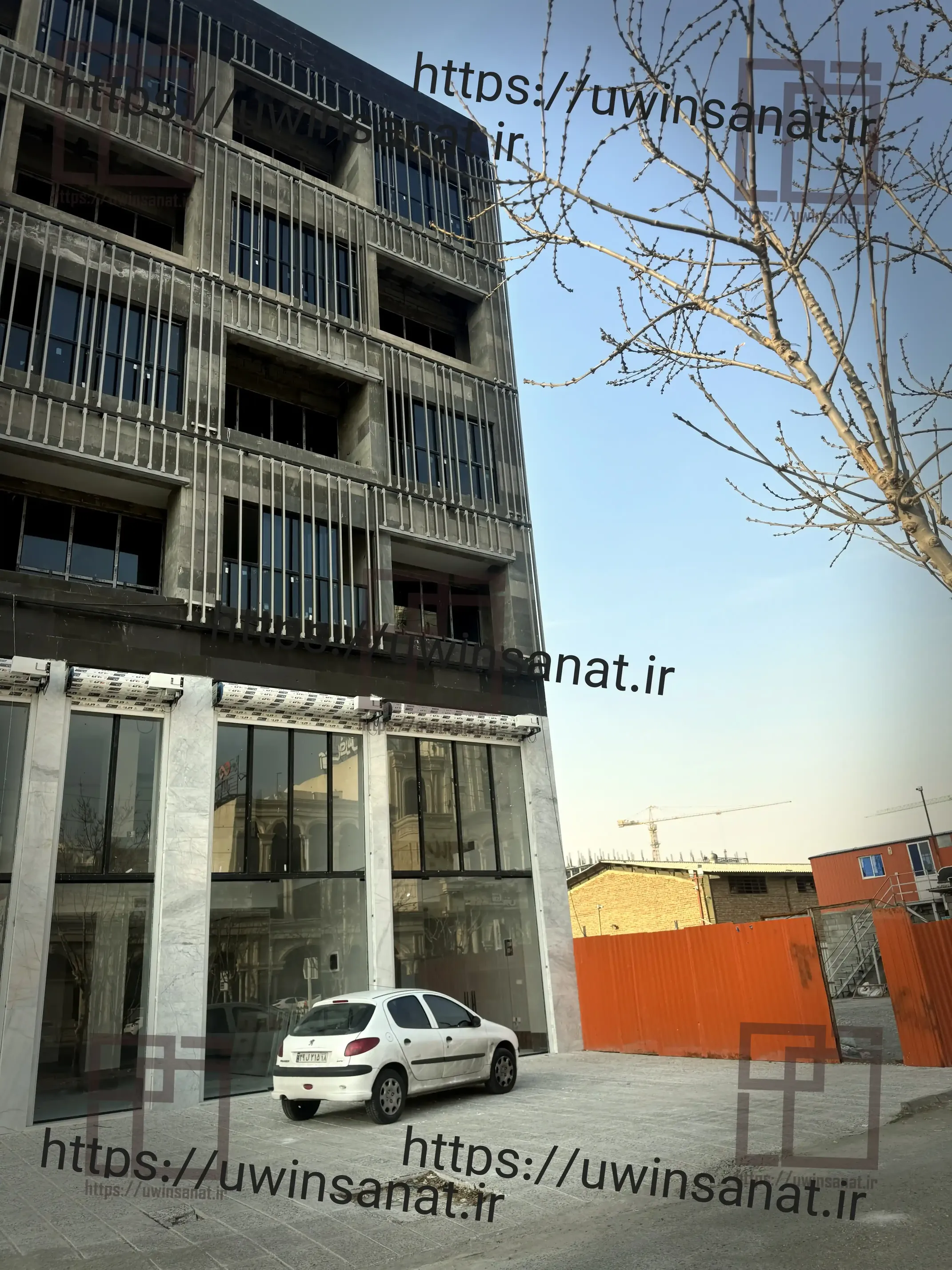 اجرای-لوور-نما-پنجره-ترمال-بریک-شیشه-لمینت-کرکره-برقی