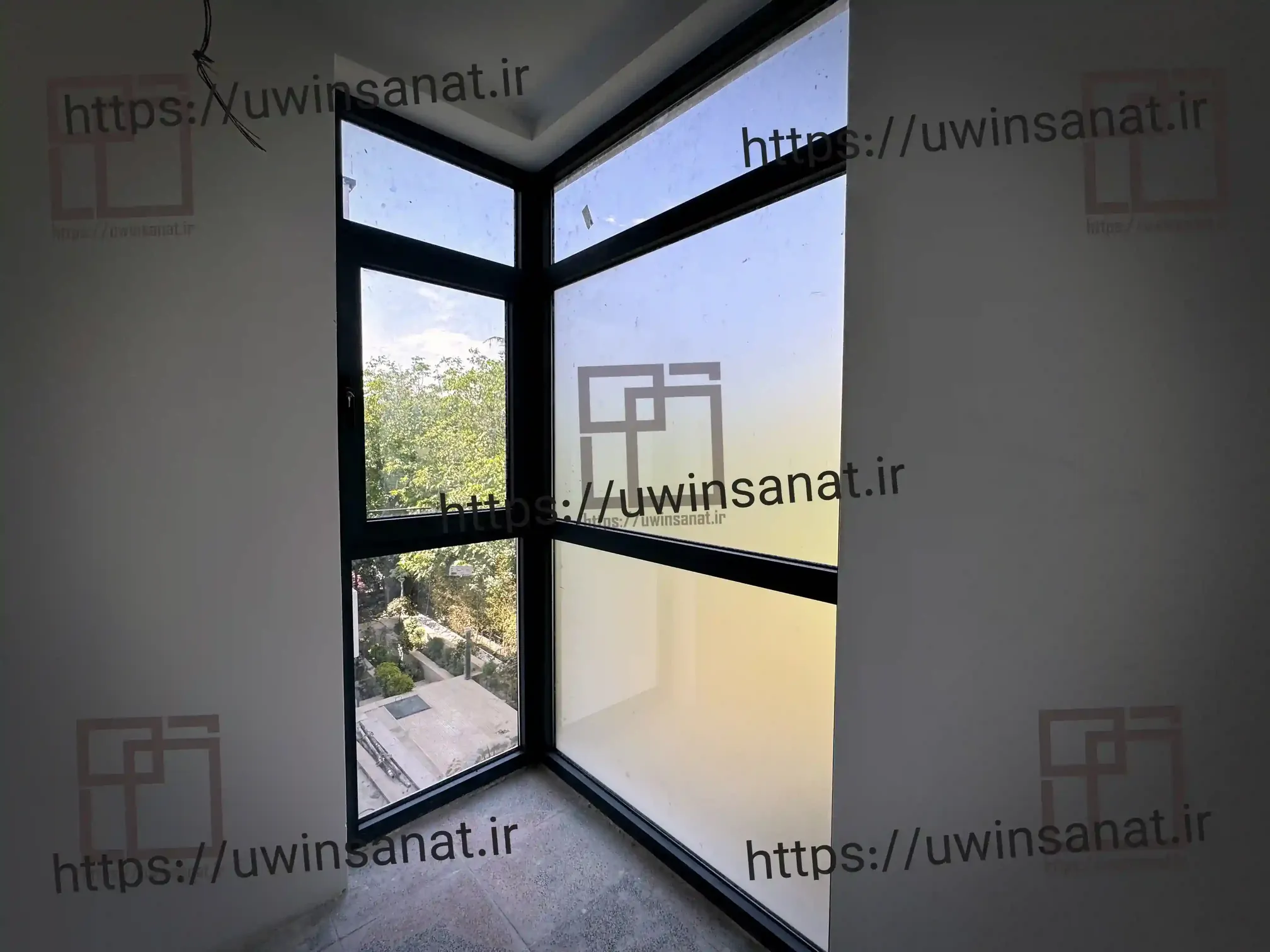 اجرای-نمای-کرتین-وال-و-سقف-اسکای-لایت-پروژه-ویلایی-لادن-18