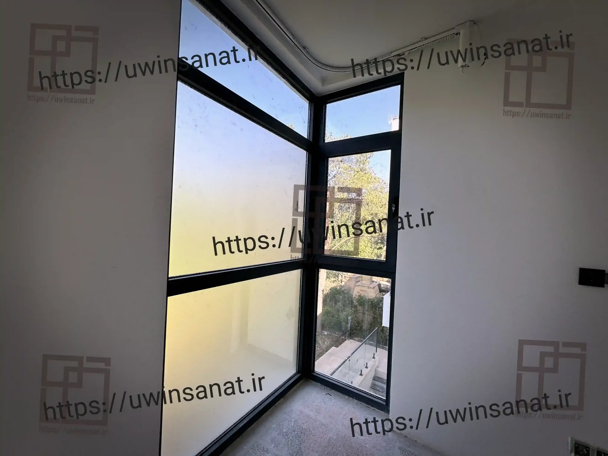 اجرای-نمای-کرتین-وال-و-سقف-اسکای-لایت-پروژه-ویلایی-لادن-20