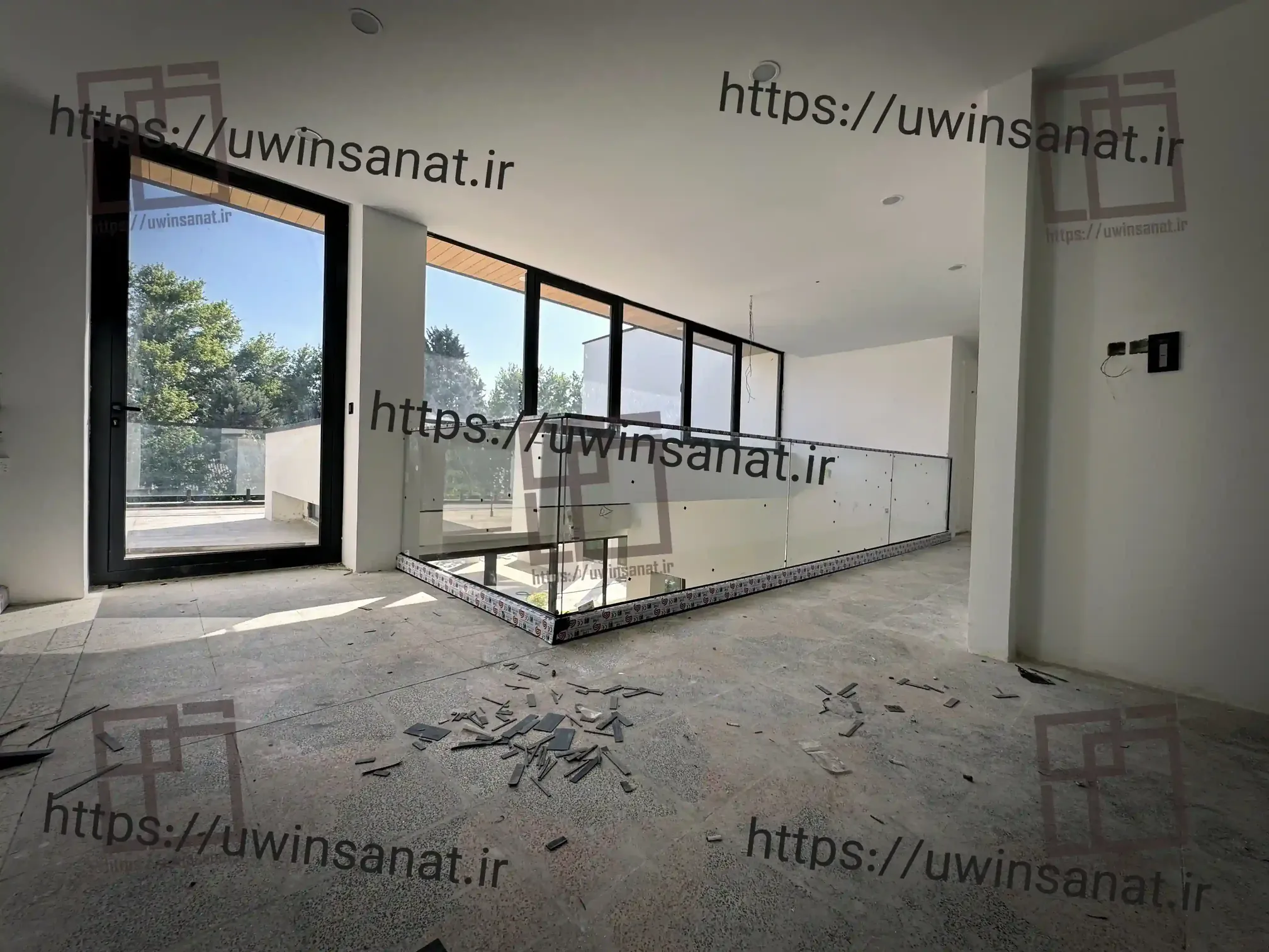 اجرای-نمای-کرتین-وال-و-سقف-اسکای-لایت-پروژه-ویلایی-لادن-22