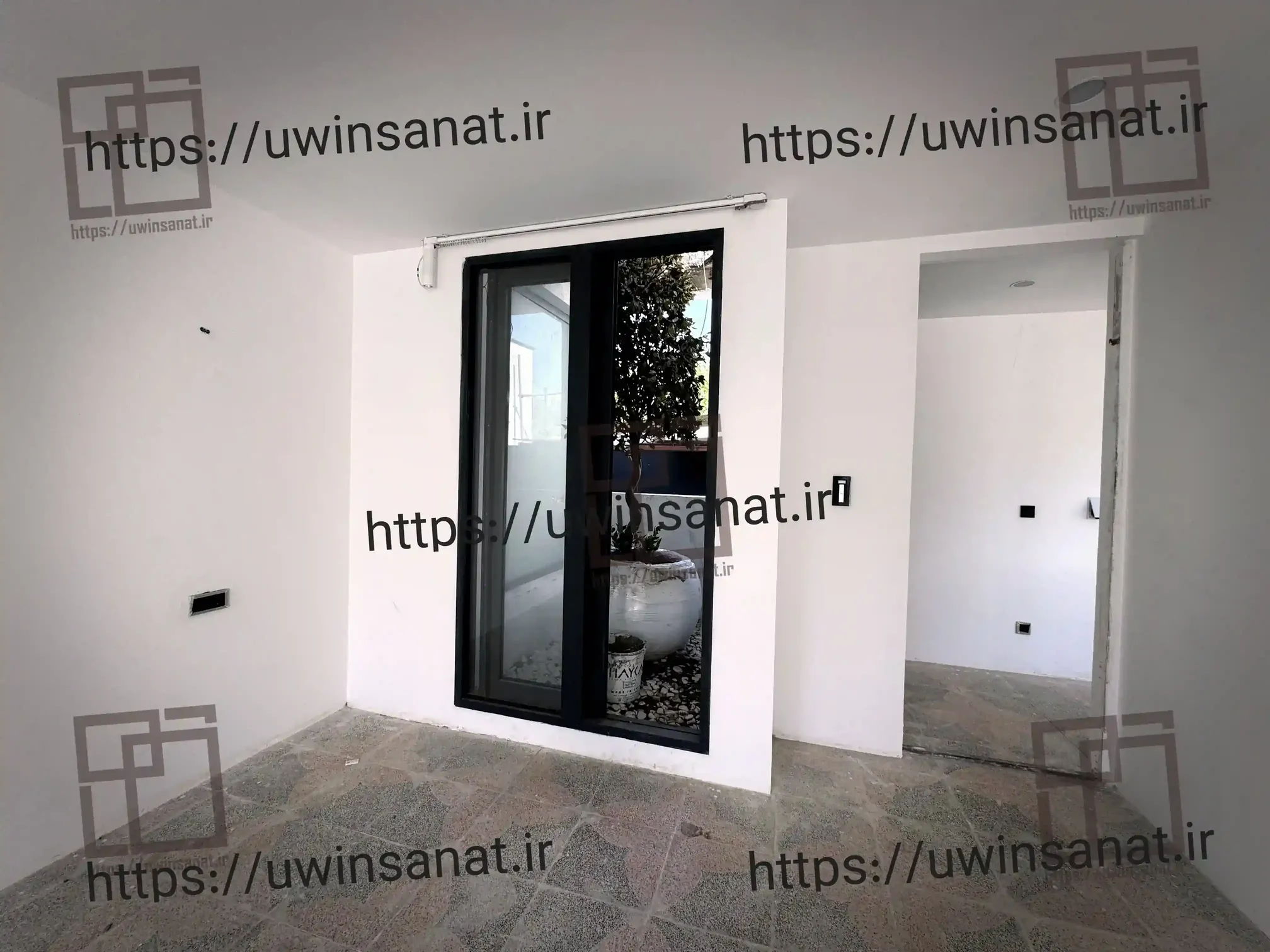 اجرای-نمای-کرتین-وال-و-سقف-اسکای-لایت-پروژه-ویلایی-لادن-26