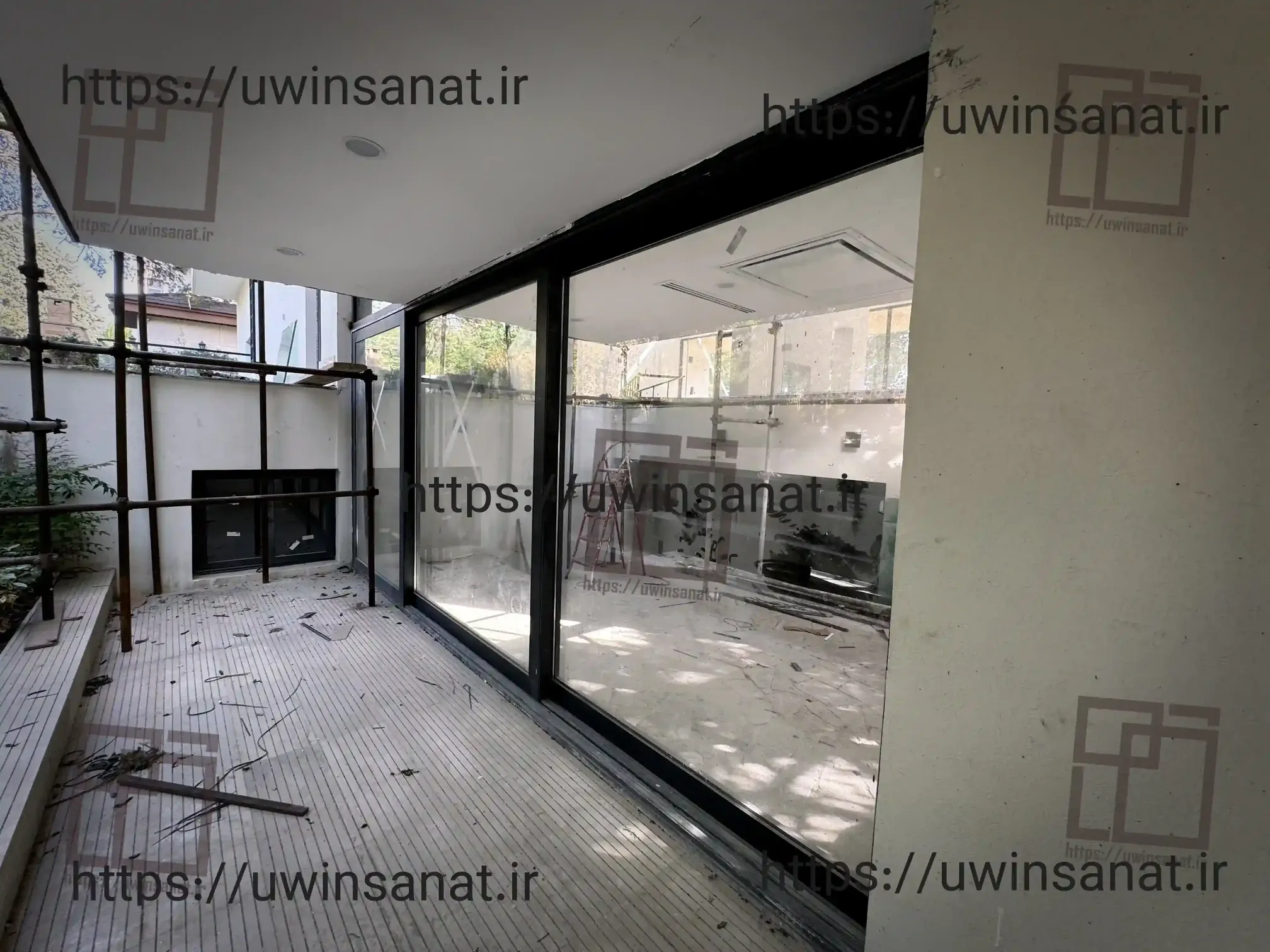 اجرای-نمای-کرتین-وال-و-سقف-اسکای-لایت-پروژه-ویلایی-لادن-34